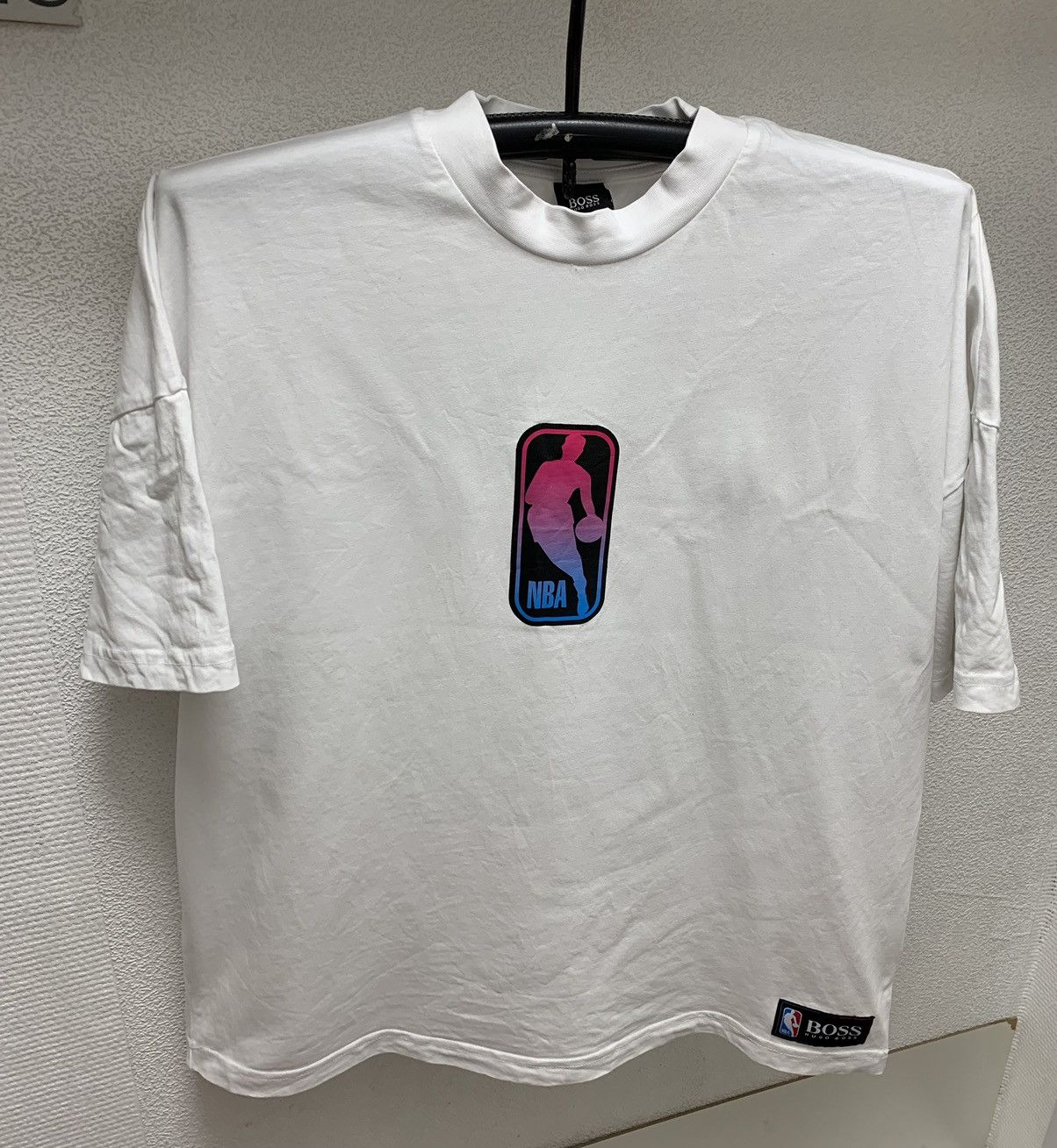 NBA Hugo Boss NBA white big logo t-shirt jersey 2xl axle Size US XXL / EU 58 / 5 - 1 Thumbnail