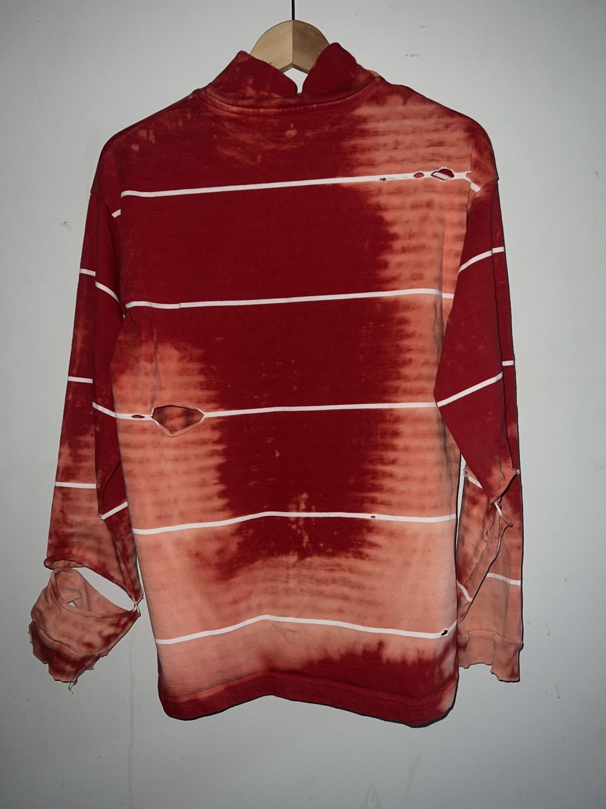 Balenciaga RED BALENCIAGA Size US S / EU 44-46 / 1 - 2 Thumbnail