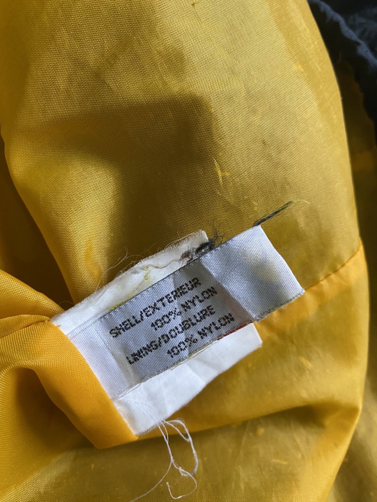 NBA Vintage LosangelesLakers Basketball Coloublock Shell Jacket Size US XL / EU 56 / 4 - 11 Thumbnail