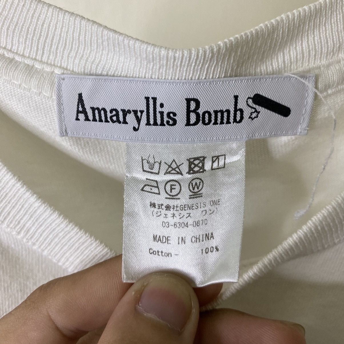 Japanese Brand Amaryllis Bomb White T Shirt Size US L / EU 52-54 / 3 - 3 Thumbnail