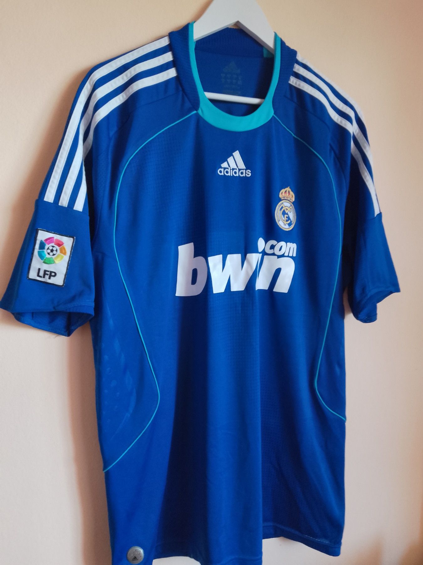 Adidas Real Madrid 2008/2009 Jersey - Size XL - Adidas Size US XL / EU 56 / 4 - 2 Thumbnail