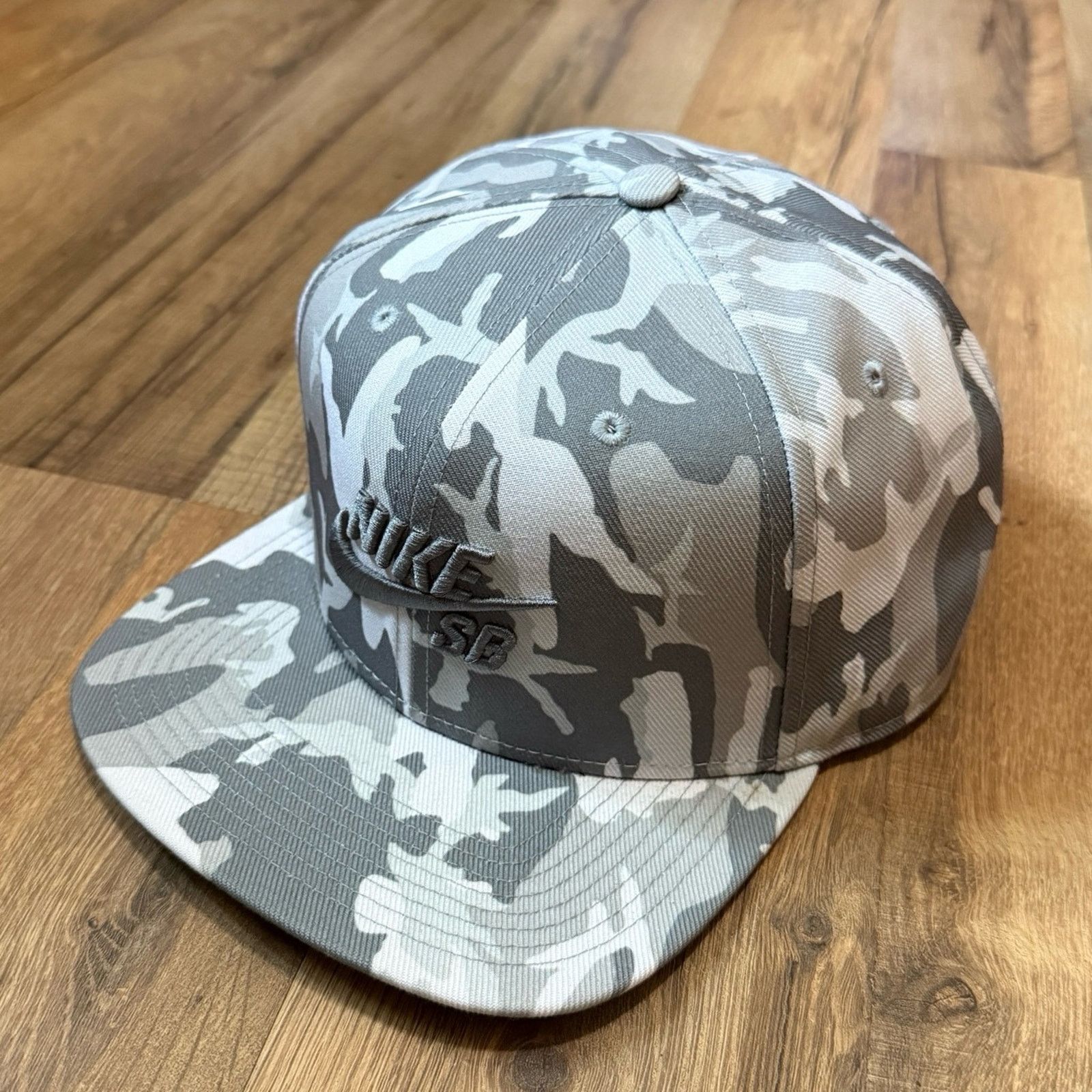 Nike Nike SB Camo Snapback Hat Size ONE SIZE - 1 Thumbnail