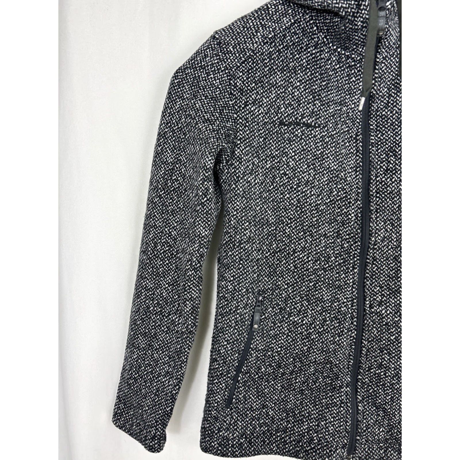 Mammut Mammut Chamuera Hooded Fleece Women's Jacket M Black Size M / US 6-8 / IT 42-44 - 2 Thumbnail