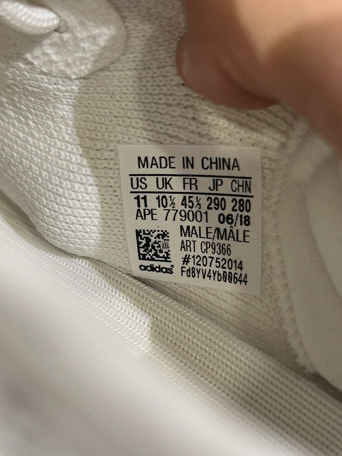 Adidas Yeezy 350 Cream 2018 Size US 11 / EU 44 - 11 Thumbnail