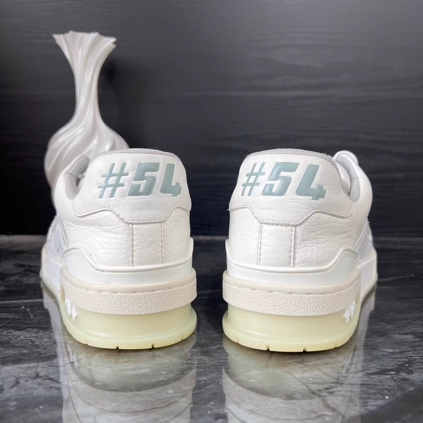 Louis Vuitton LV Trainer White Cement colorblock 40.5 95% New Size US 7.5 / EU 40-41 - 4 Thumbnail
