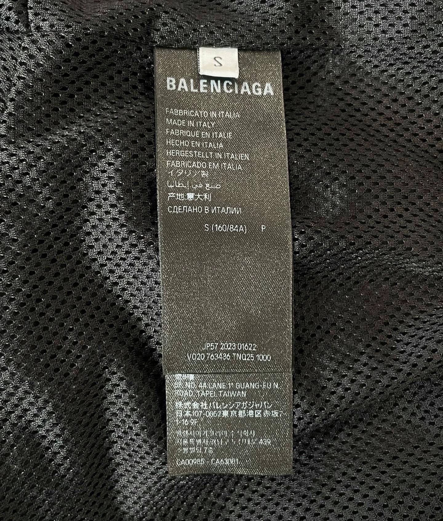 Balenciaga balenciaga black lightweight jacket size s Size US S / EU 44-46 / 1 - 6 Thumbnail