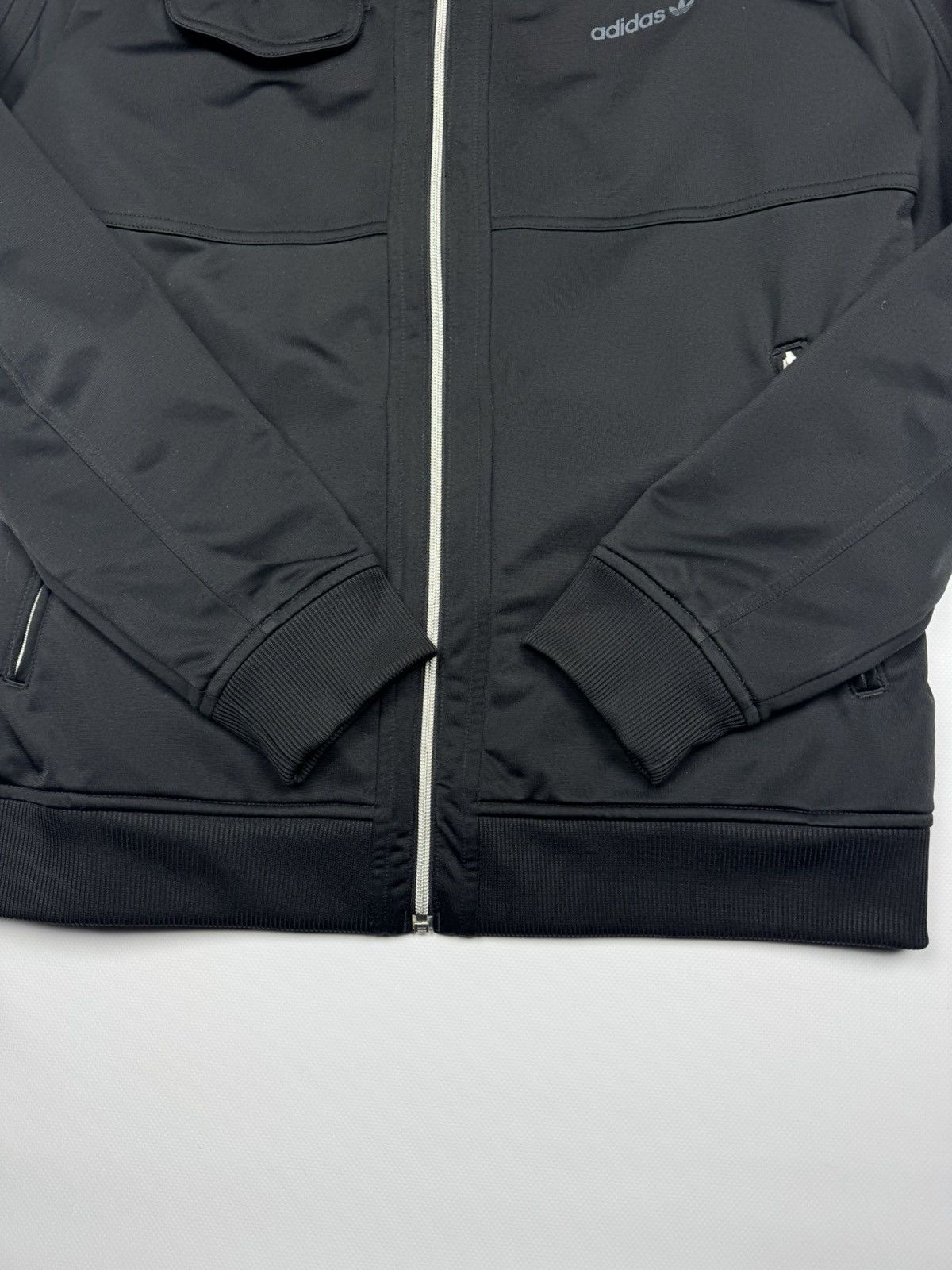 Adidas Vintgae Adidas Originals Black Track Jacket Size US L / EU 52-54 / 3 - 5 Thumbnail