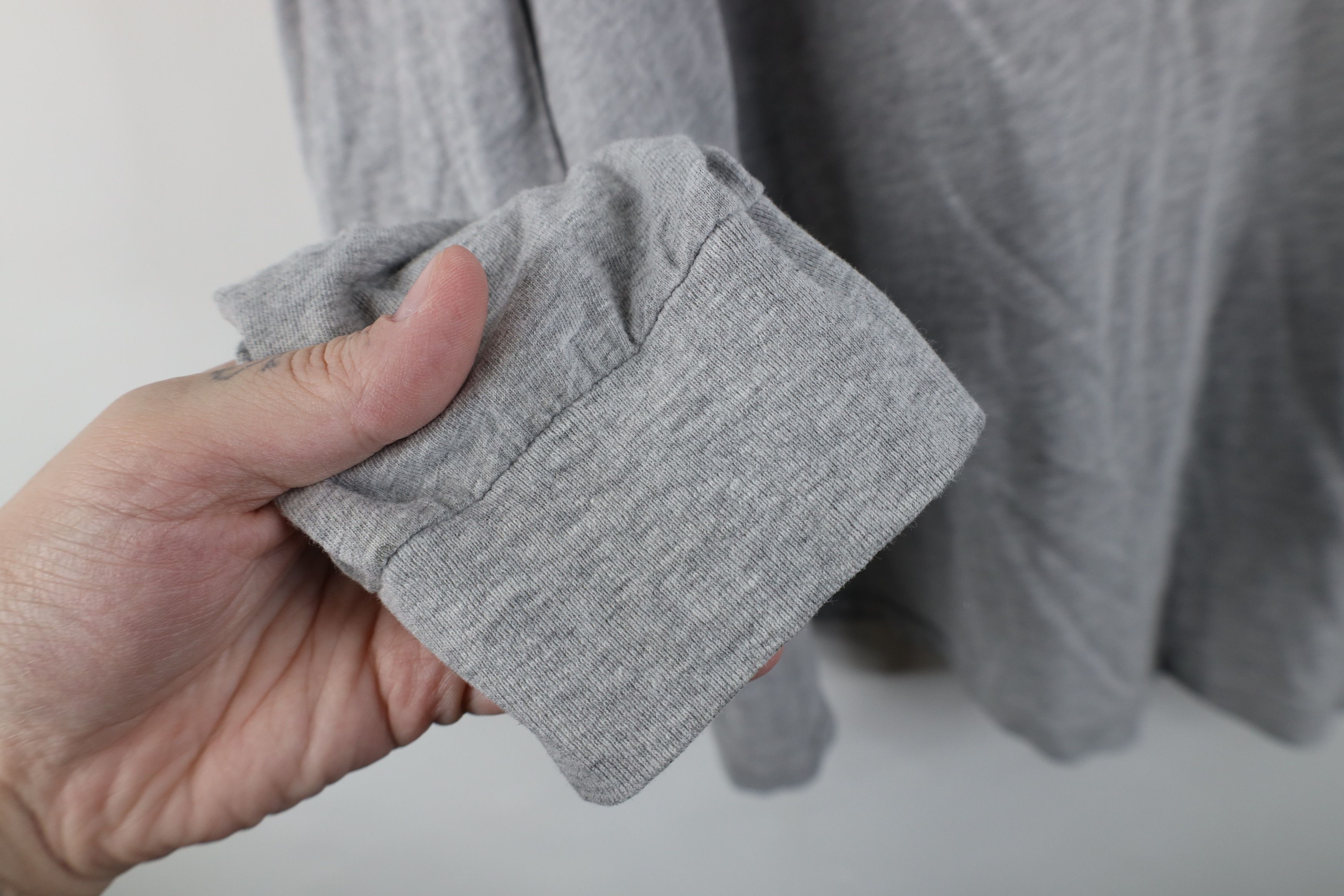 Ralph Lauren Vintage 90s Ralph Lauren Long Sleeve T-Shirt Heather Gray Size US L / EU 52-54 / 3 - 11 Thumbnail