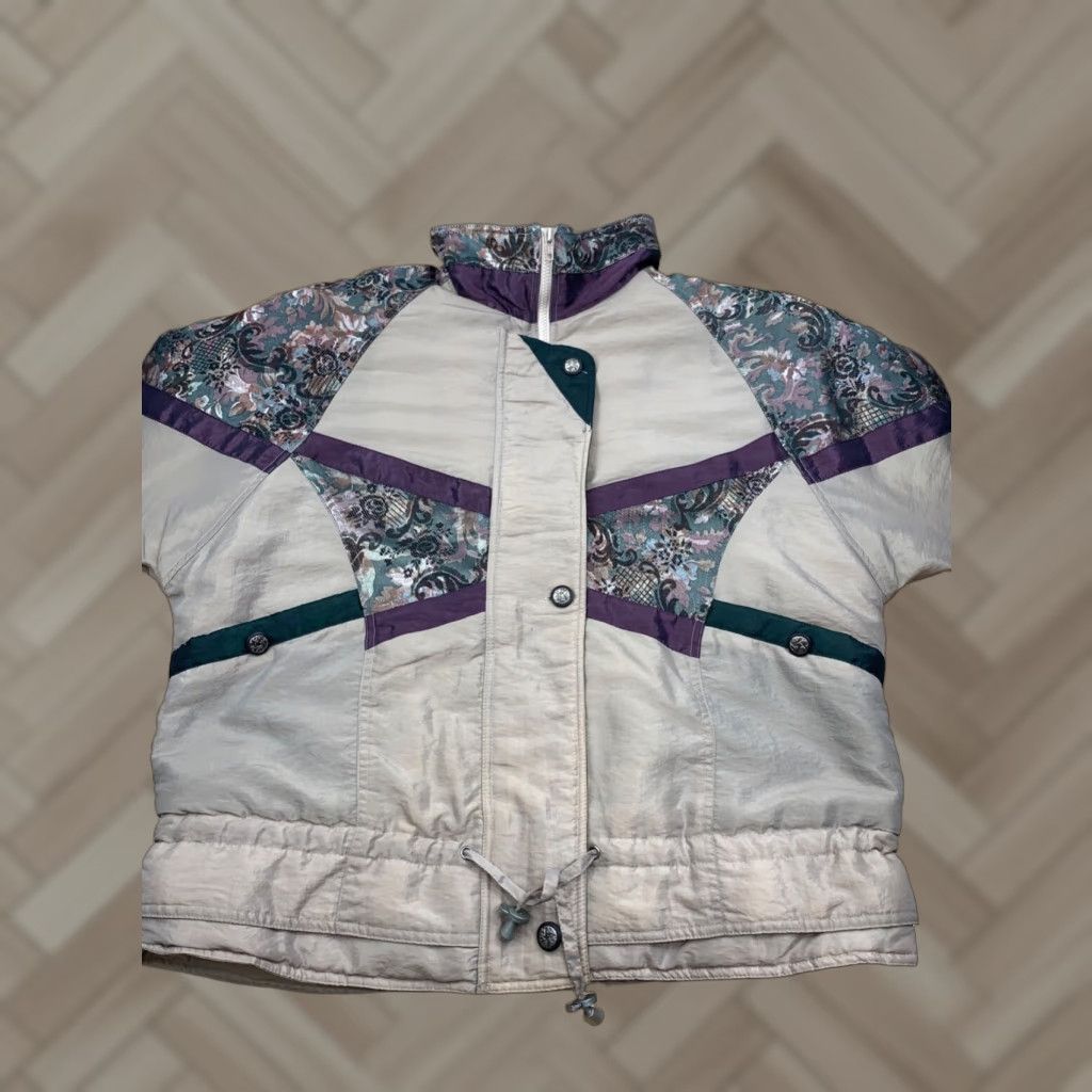 Vintage VINTAGE IZZI Full Zip Jacket Floral Gold L Women Adults? (But must keep exact words from original, not add new info). Size L / US 10 / IT 46 - 1 Thumbnail