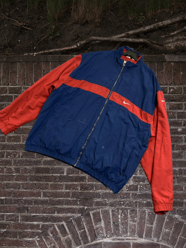 Nike Mens Nike Vintage Jacket Size L Retro style Size US L / EU 52-54 / 3 - 1 Thumbnail