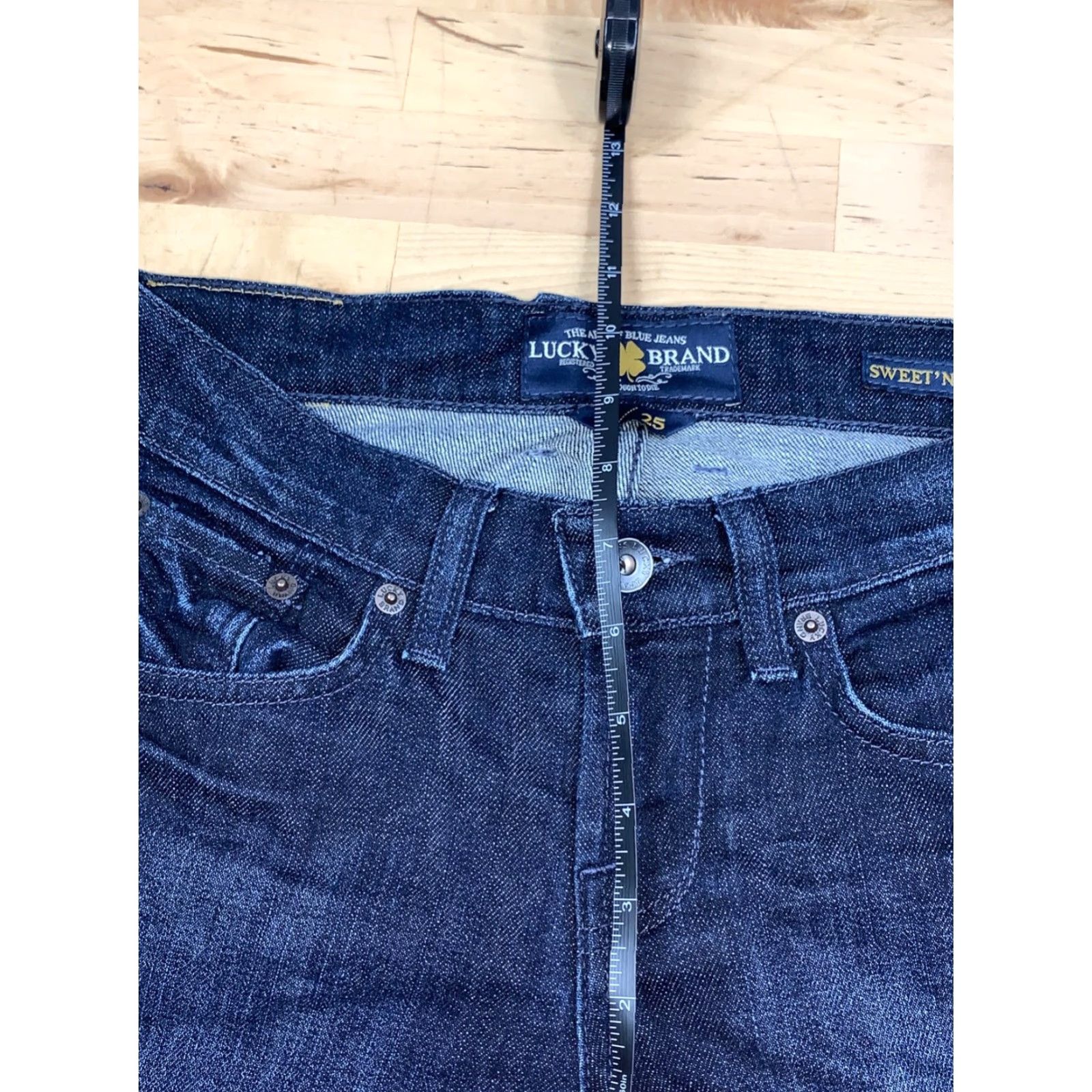 Lucky Brand Womens Lucky Brand Sweet N' Straight Jeans 0/25 Dark Blue Denim Regular Size 0-25 Women Straight Jeans Womens Size 25" / US 0 / IT 36 - 5 Thumbnail