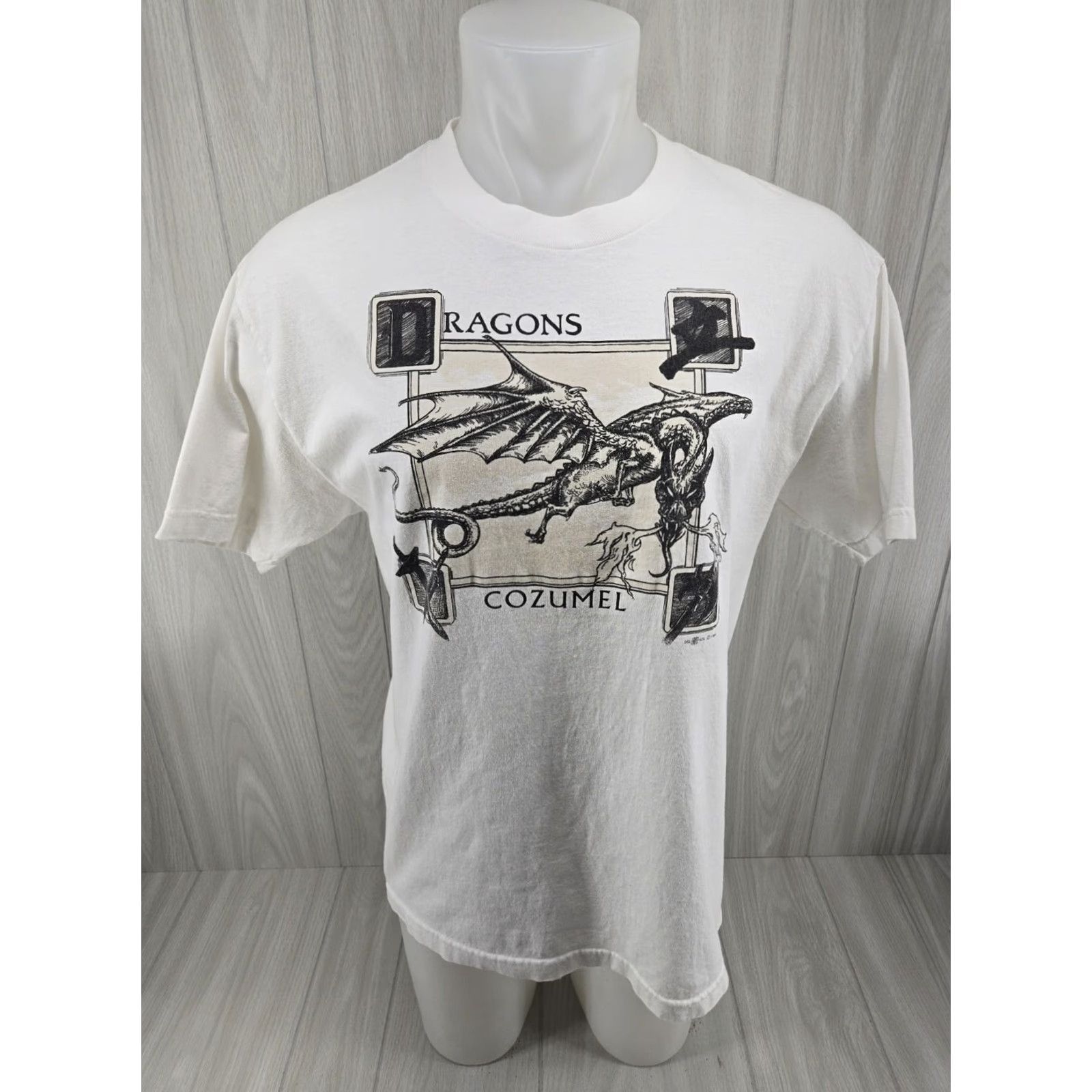 Vintage VINTAGE Del Sol Cozumel T shirt L White Dragon 1999 Y2K Men Short Sleeve Cotton T-Shirt Mens L Dragon 1999 Y2K Size US L / EU 52-54 / 3 - 2 Thumbnail