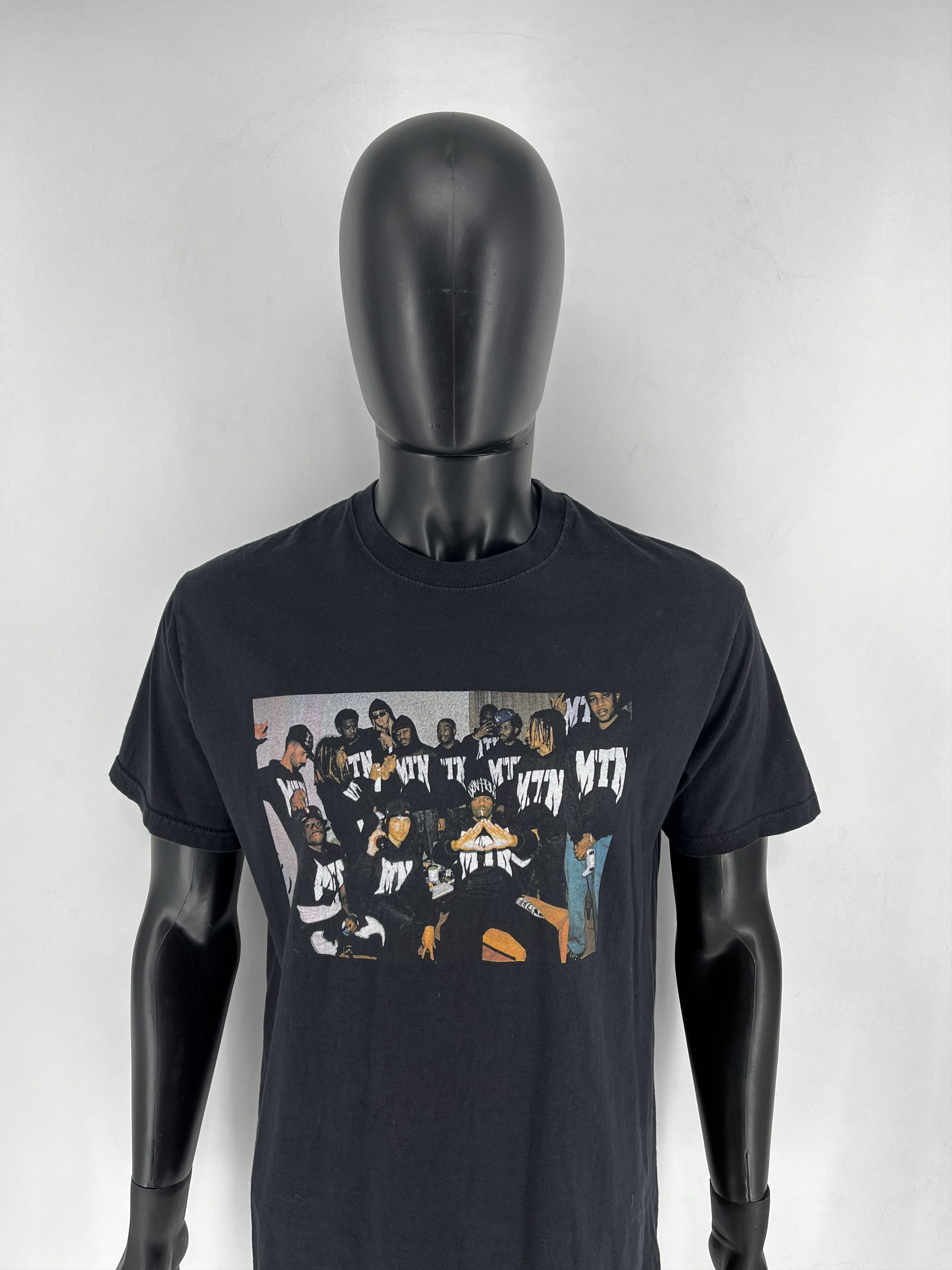 Band Tees × Rap Tees × Vintage Vintage Y2K Art Tshirt Rap Tee Band tee Streetwear Style Size US M / EU 48-50 / 2 - 5 Thumbnail