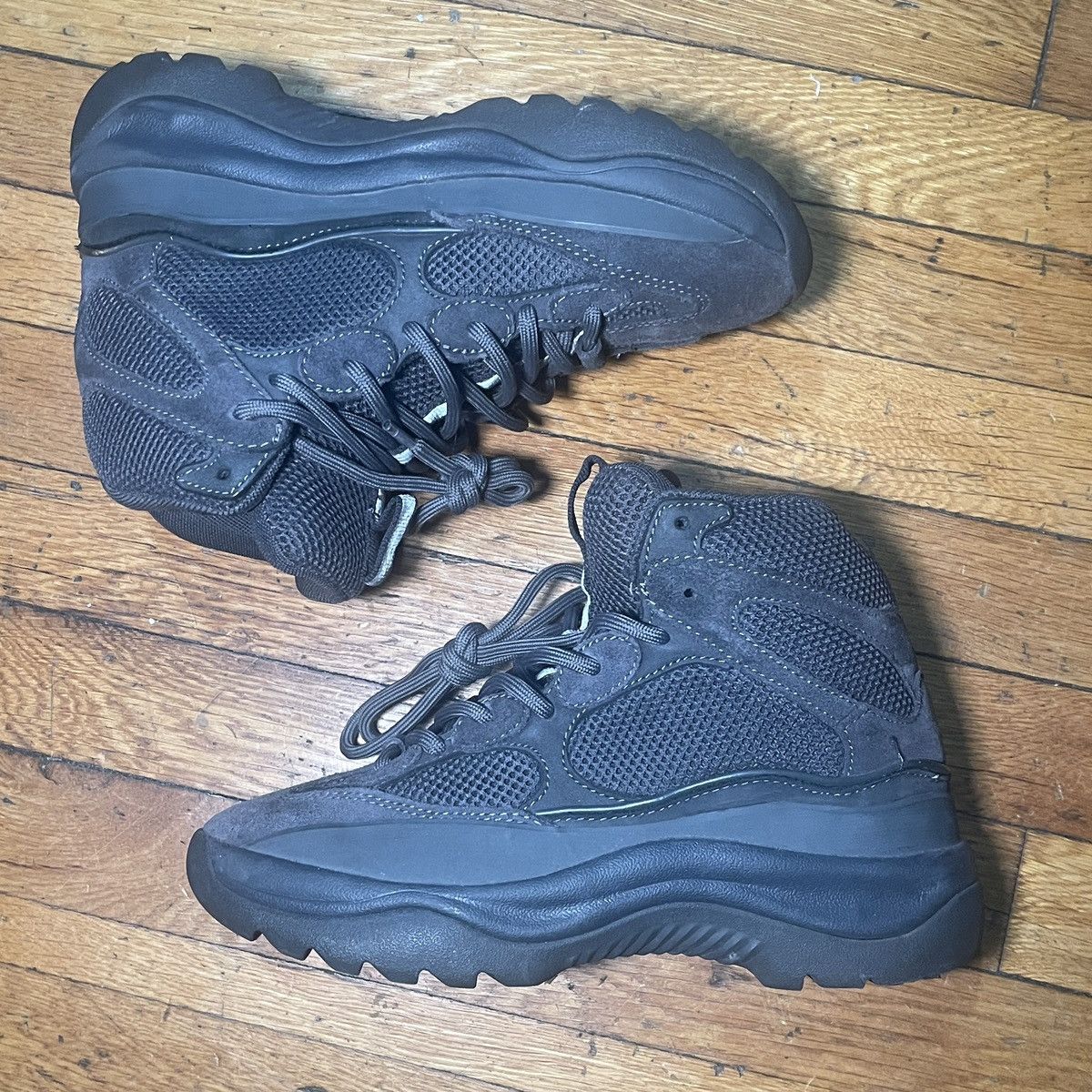 Yeezy Yeezy Season 6 Graphite Desert Boot Size US 7 / EU 40 - 3 Thumbnail