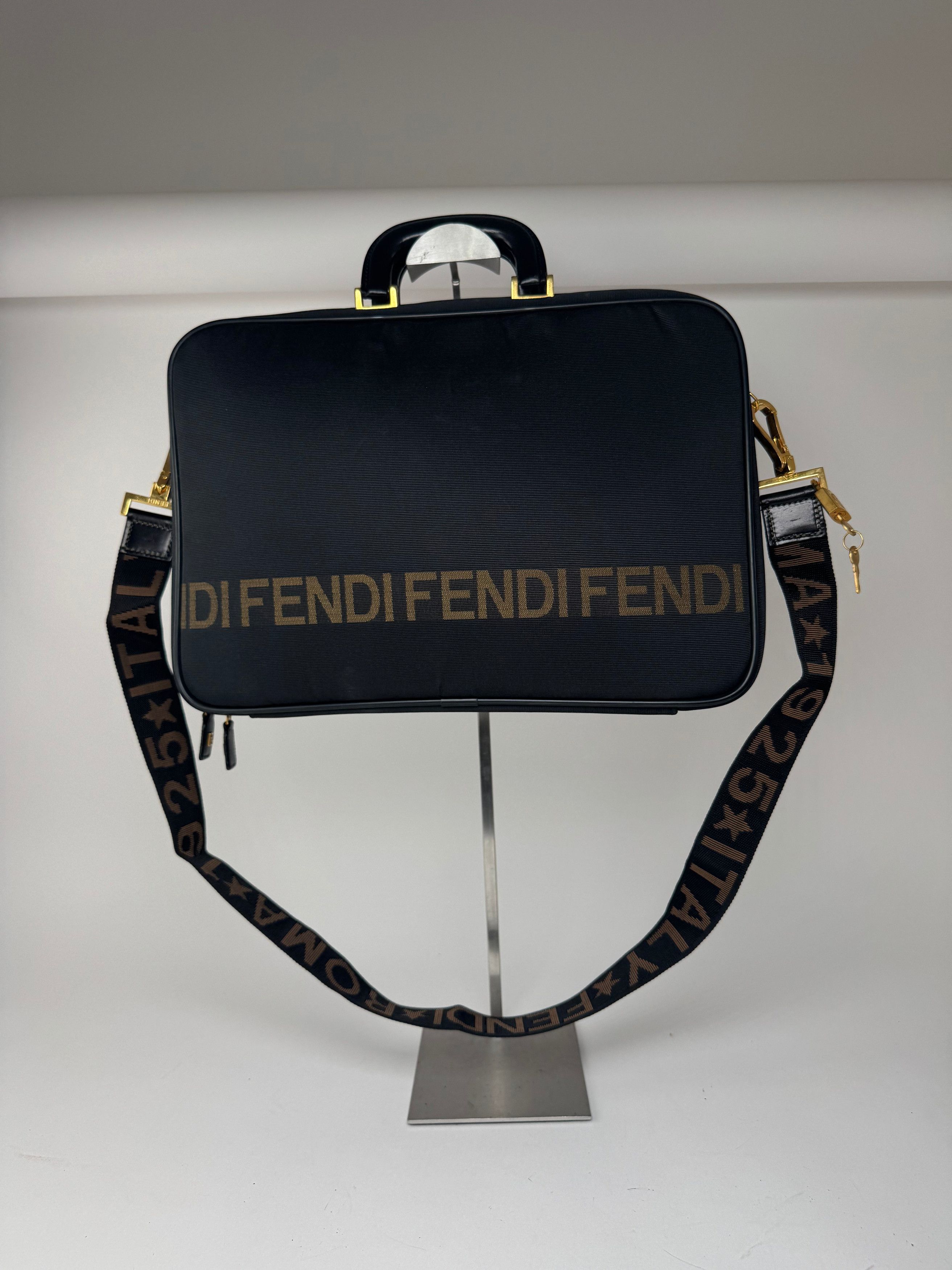 Fendi Vintage Roma 2Way Bag black gold Size ONE SIZE - 1 Thumbnail