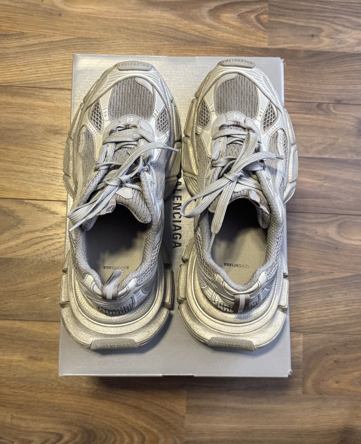 Balenciaga Balenciaga 3XL Grey Sneakers Size US 11 / EU 44 - 1 Thumbnail