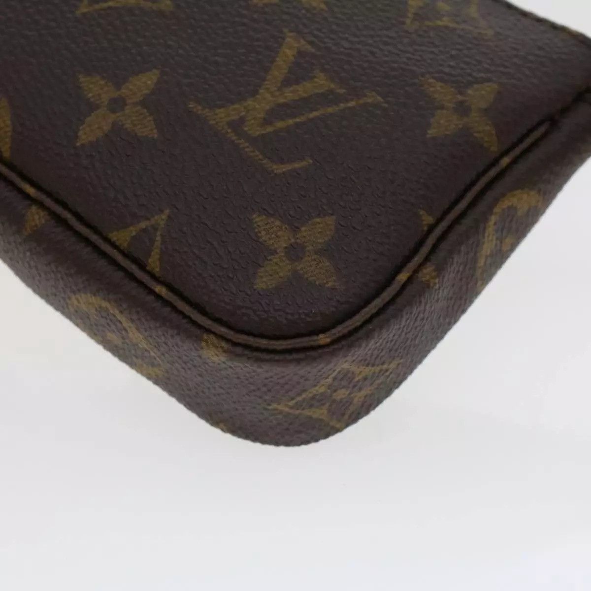 Louis Vuitton LOUIS VUITTON Monogram Mini Pochette Size ONE SIZE - 5 Thumbnail
