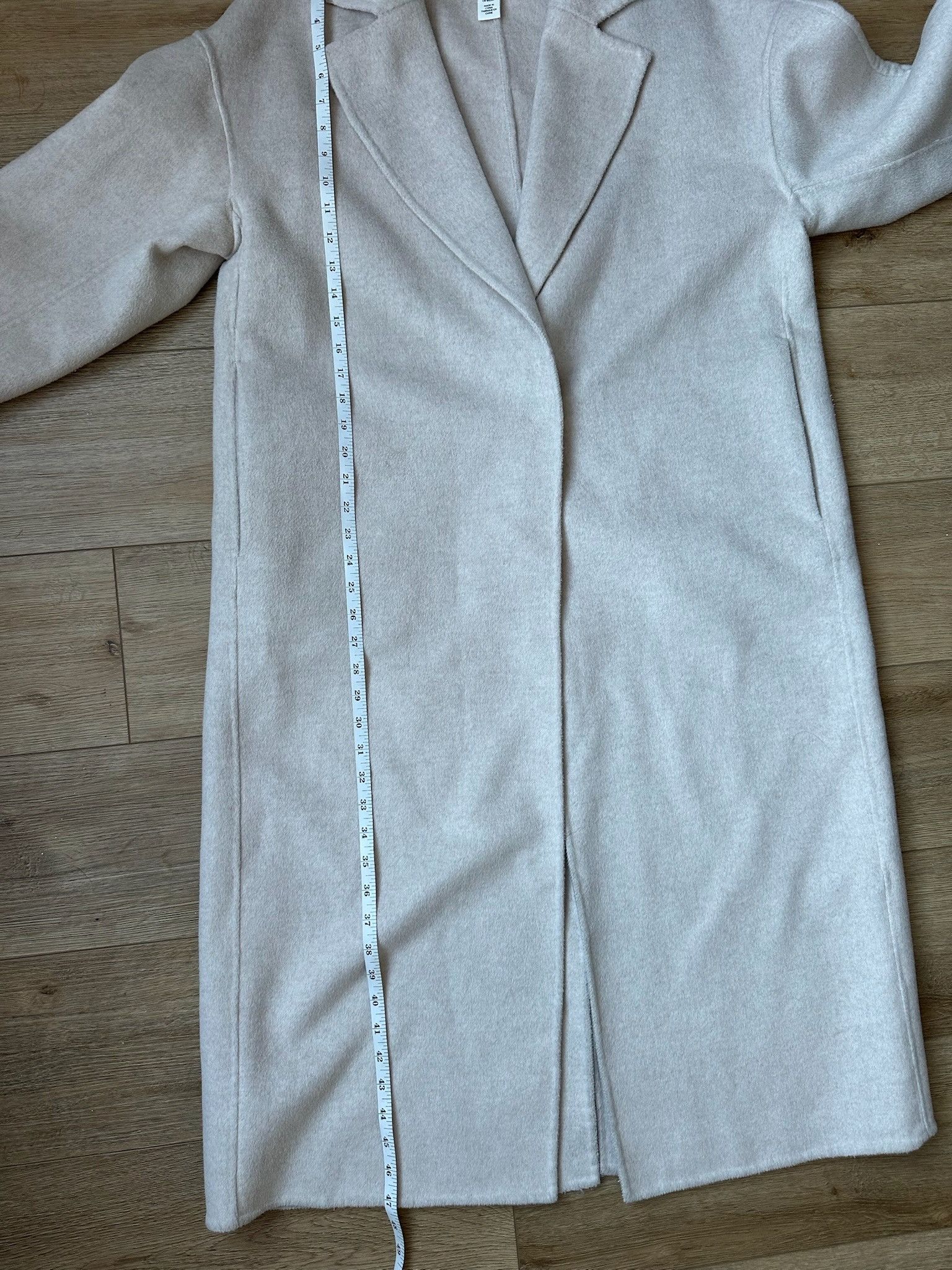 H&M 🔥[SALE]🔥 H&M Double Breasted Cream Coat Size S / US 4 / IT 40 - 3 Thumbnail
