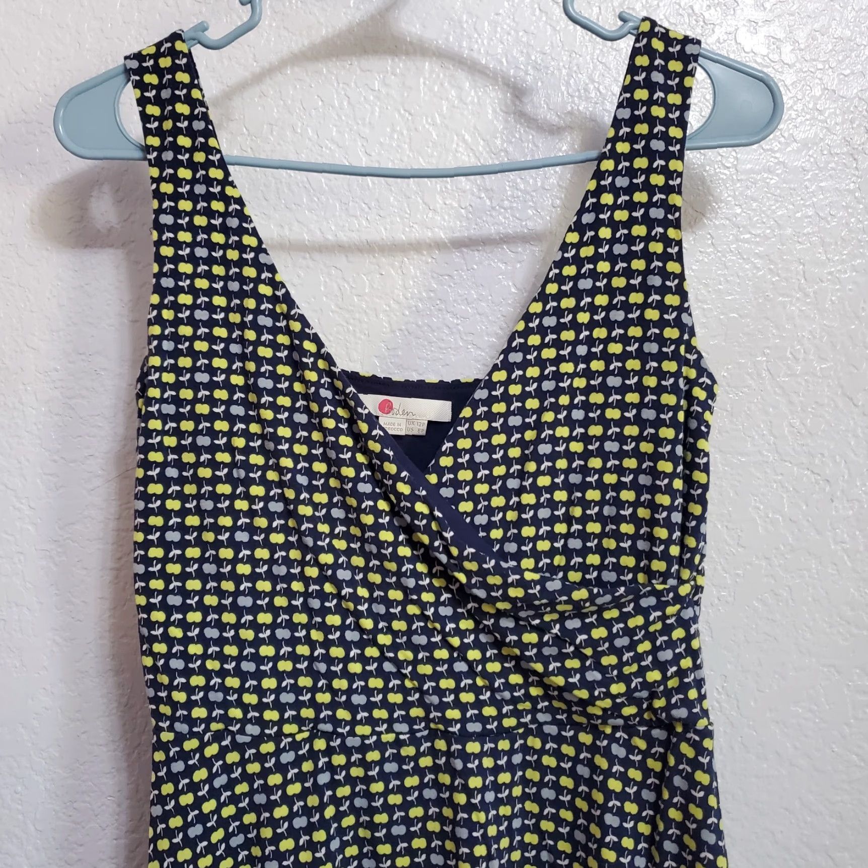 Boden Boden Willa Jersey Dress Womens 8P Blue Apple Print Sleeveless Faux Wrap Casual Size M / US 6-8 / IT 42-44 - 4 Thumbnail
