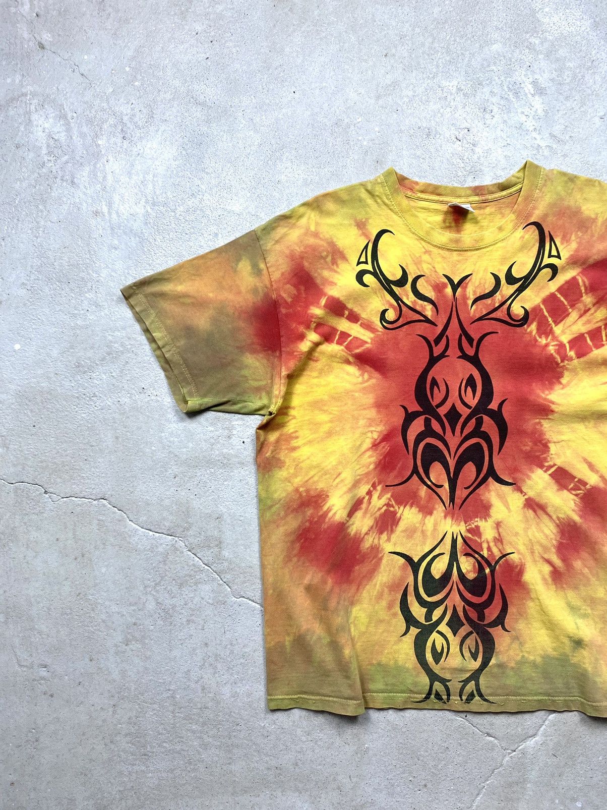Vintage Y2K Vintage 2000’s Surf Design Tie Dye T Shirt Stussy Size US XL / EU 56 / 4 - 3 Thumbnail
