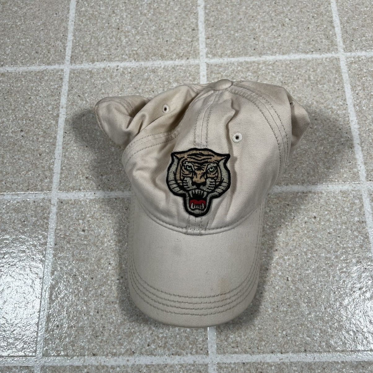 Lucky Brand Lucky Brand Lion Head Baseball Cap Hat Size ONE SIZE - 1 Thumbnail