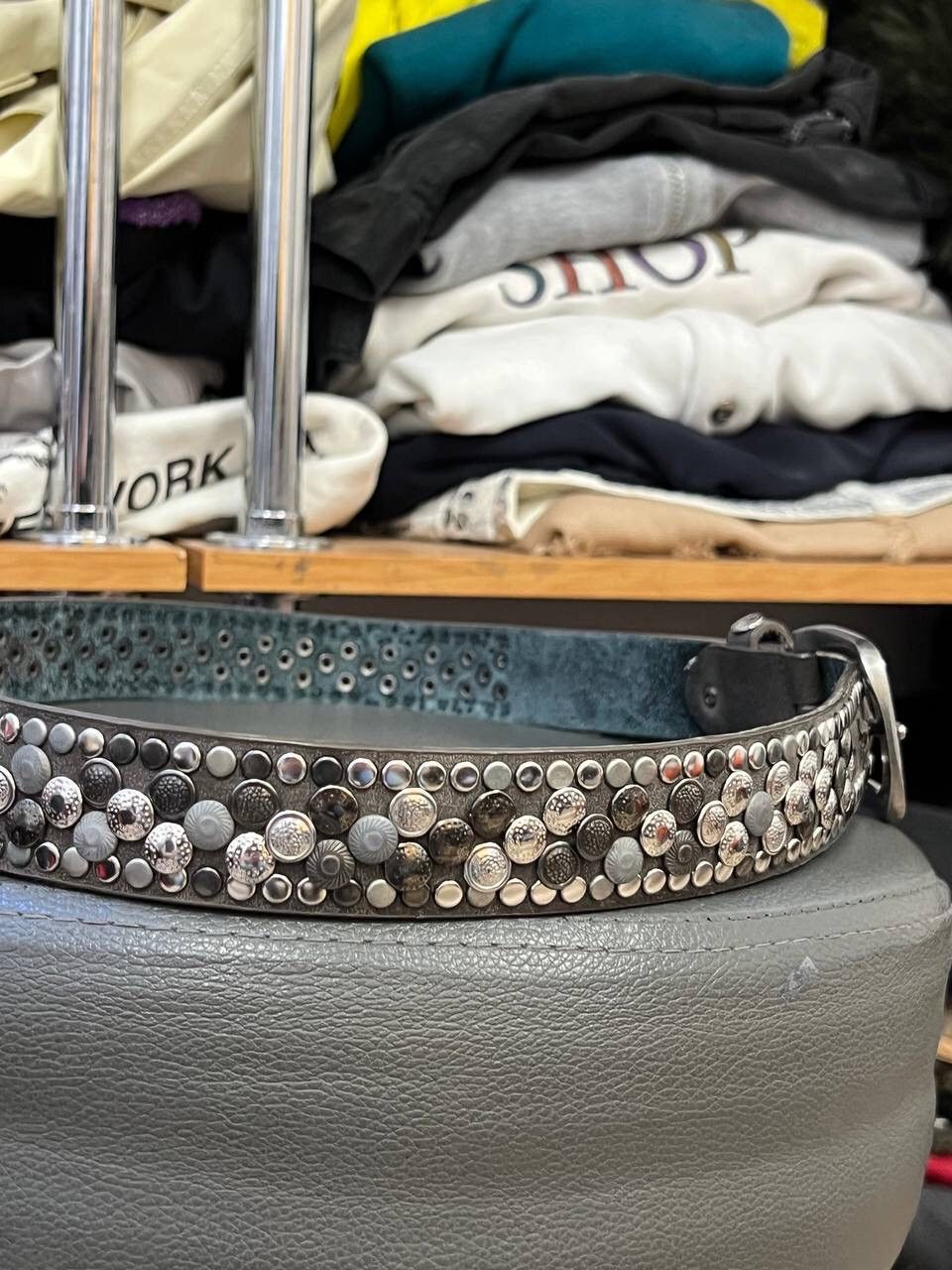 If Six Was Nine Studded Leather Belt BB Simon Style Y2K Glamour Size ONE SIZE - 4 Thumbnail