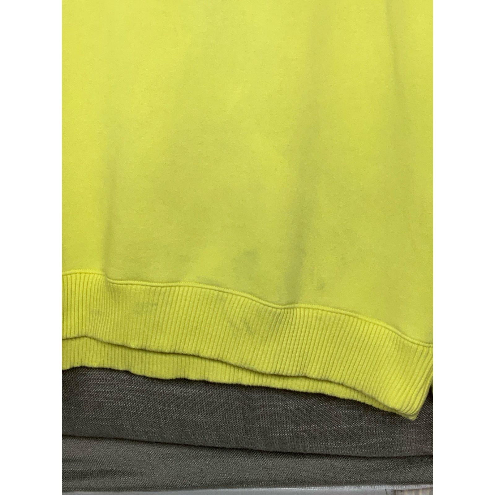 Unknown London Air Jordan Jumpman Yellow Pull Over Sweater Mens Size XXL Size US XXL / EU 58 / 5 - 5 Thumbnail