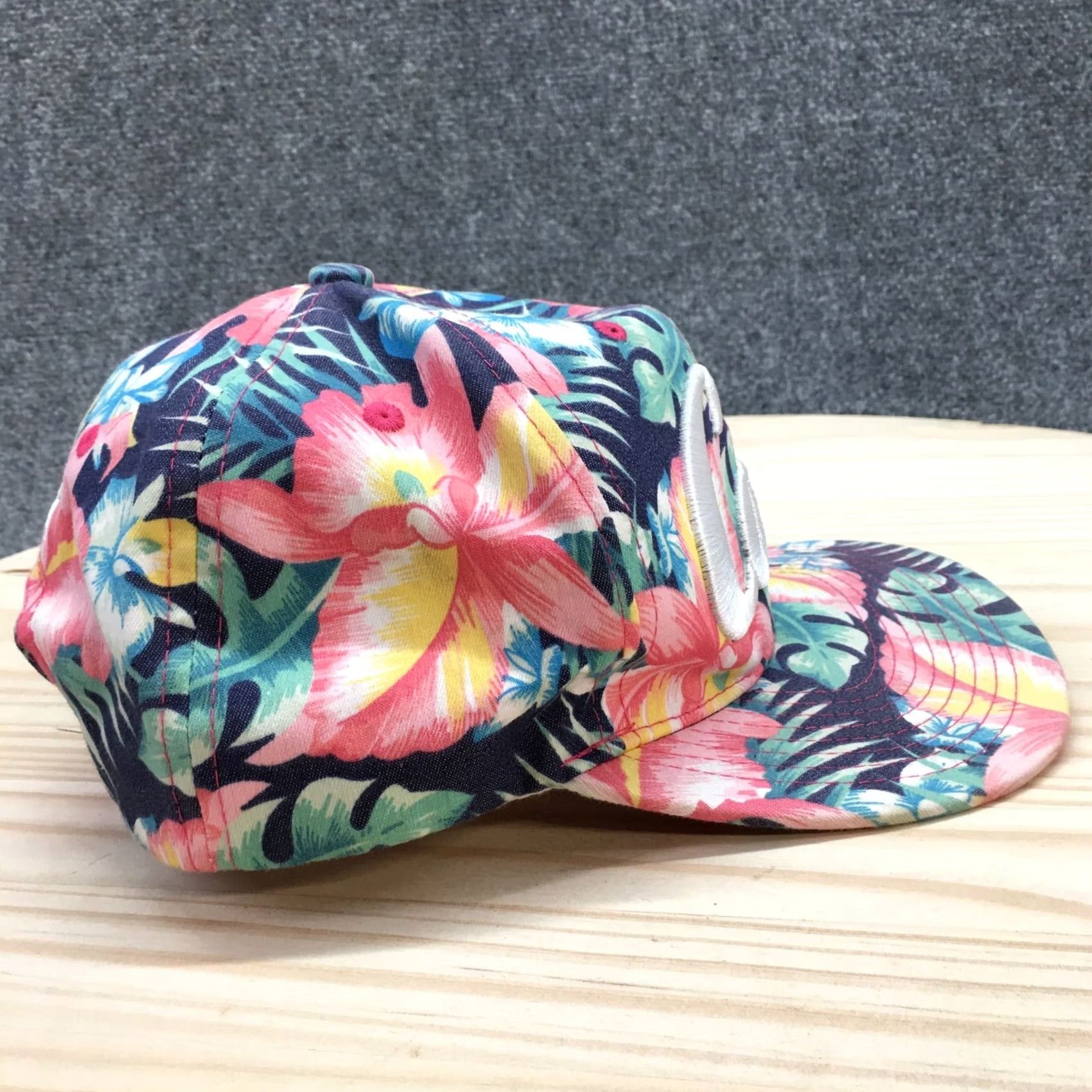 Vintage Item Specifications: Material: Wool Size ONE SIZE - 5 Thumbnail