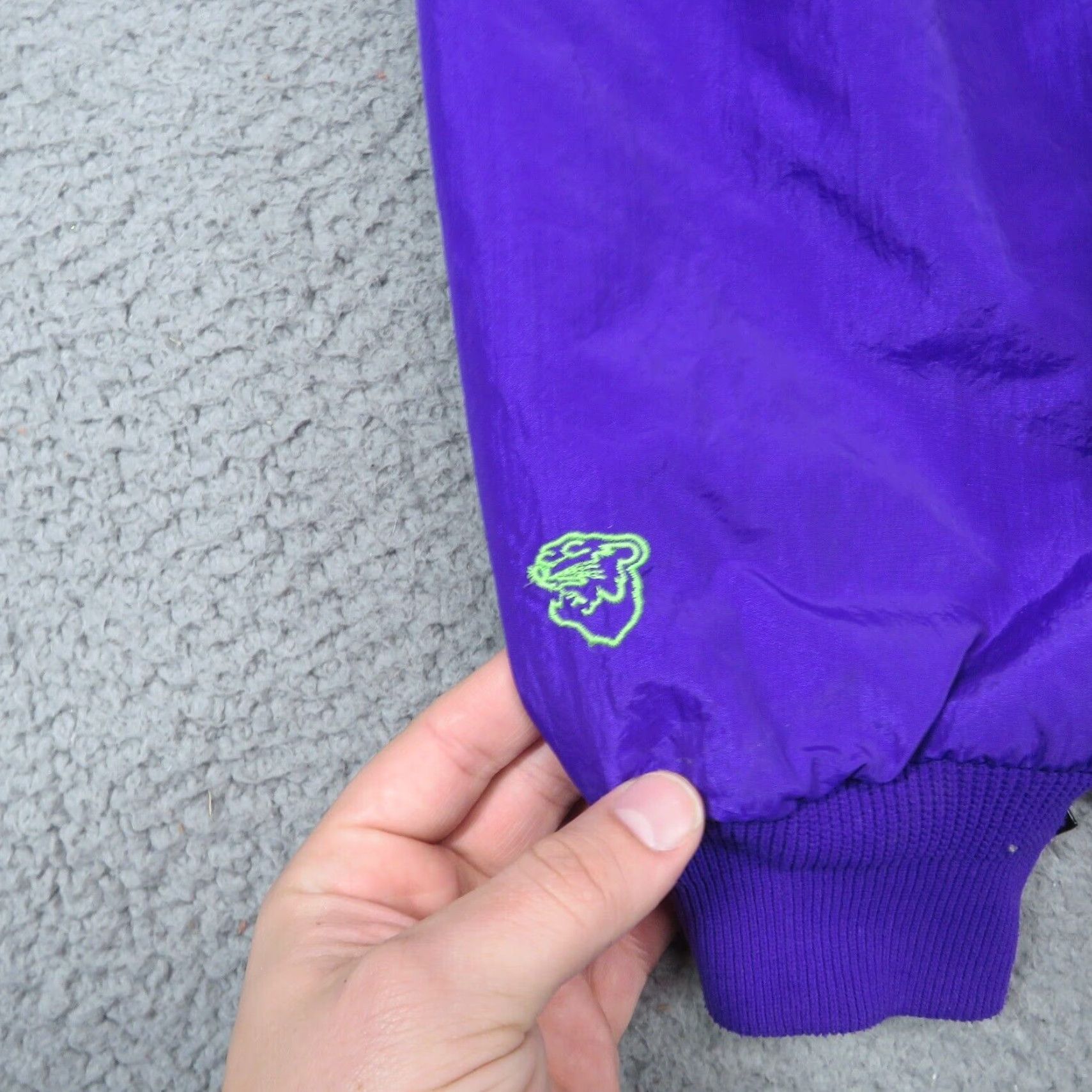 Vintage VINTAGE Arctic Cat Jacket Men Medium Purple Black Neon Insulated 80s Snowmobile Coat Size US M / EU 48-50 / 2 - 4 Thumbnail