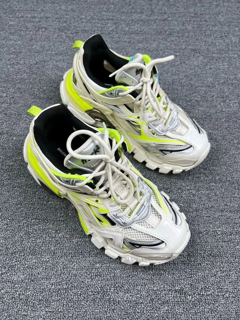 Balenciaga Balenciaga Track 2.0 White Green Sneakers. Size US 5 / EU 37 - 2 Thumbnail