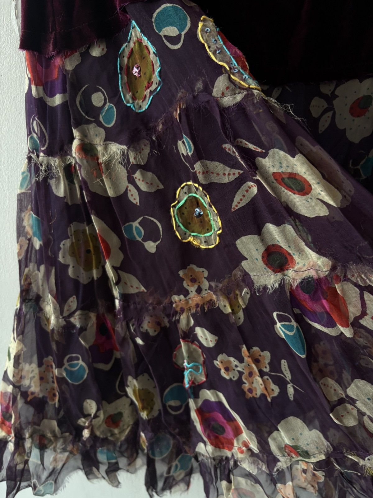 Vintage Park Bravo silk skirt Size 28" / US 6 / IT 42 - 9 Thumbnail