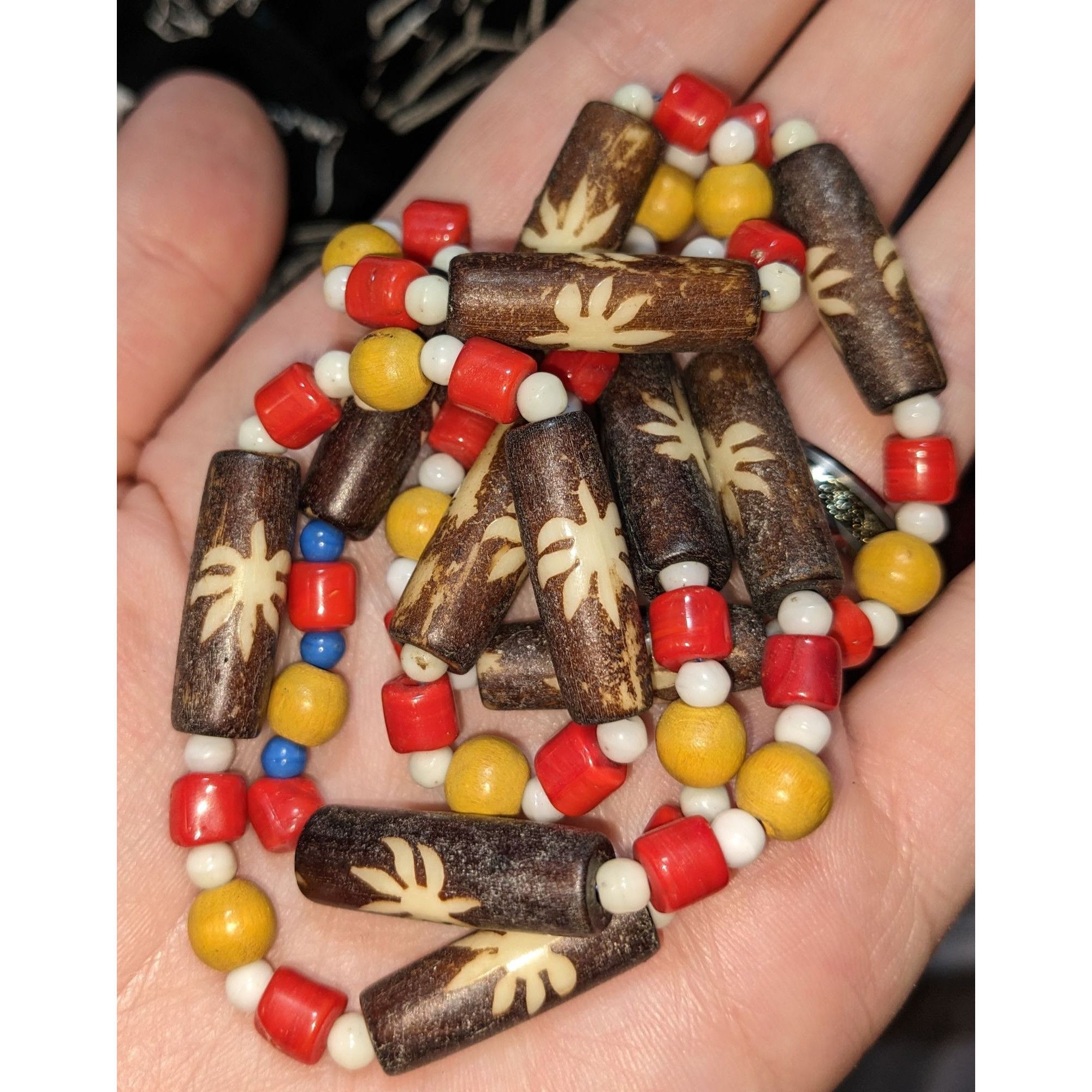 Other Vintage 90s Hand-Carved Wooden Beaded Necklace Size ONE SIZE - 3 Thumbnail