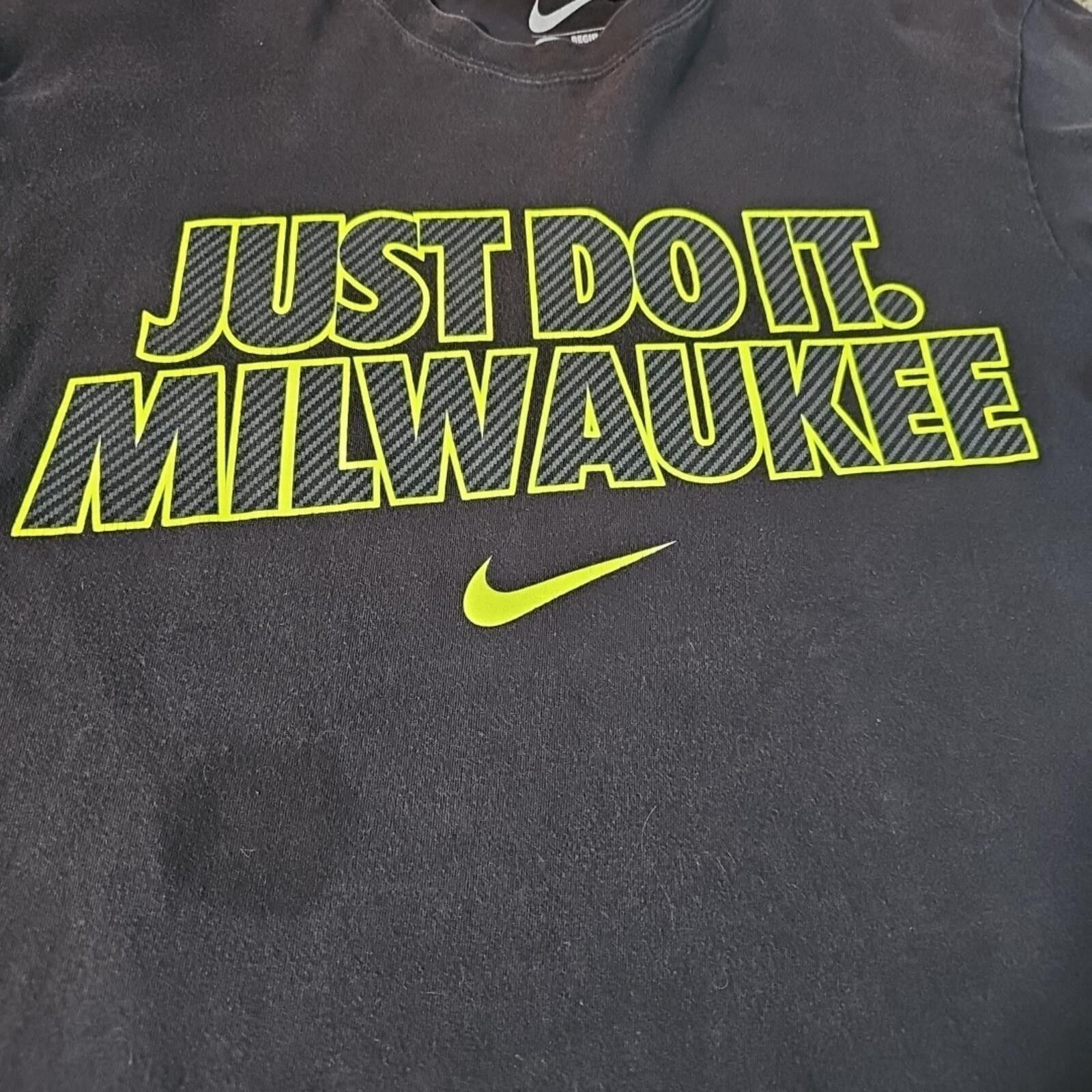 Nike Nike L Just Do It Milwaukee Tshirt Size US L / EU 52-54 / 3 - 2 Thumbnail