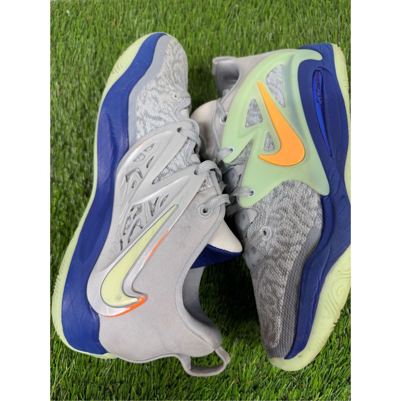 Nike Nike KD 15 Cardo 'Producer Pack' - Size 10.5M/12W Pre-Owned Size US 10.5 / EU 43-44 - 4 Thumbnail