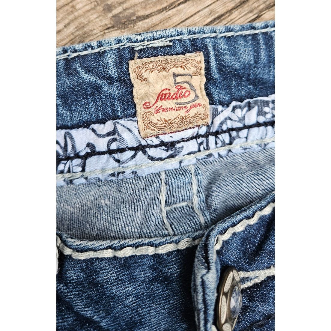 & Other Stories Back to School Jeans, Studded Pocket Studio5, Boot 5 x 33 Size 27" / US 4 / IT 40 - 4 Thumbnail