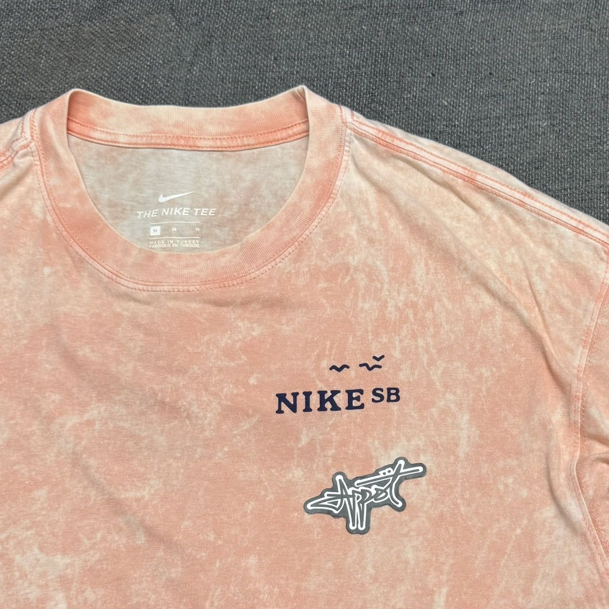 Nike × Nike SB Nike SB skateboarding tie die back art Size US XL / EU 56 / 4 - 5 Thumbnail