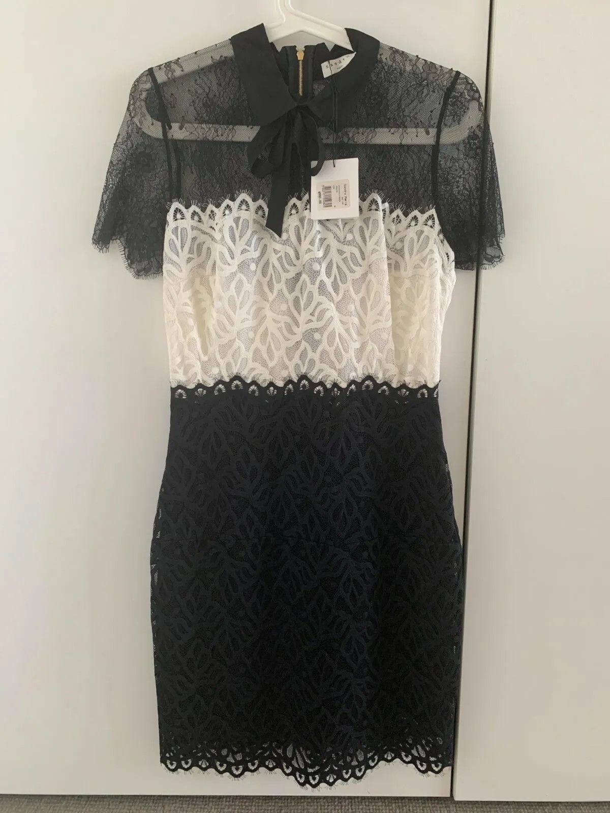 Sandro Authentic Sandro paris classic lace black and white dress Size XS / US 0-2 / IT 36-38 - 1 Thumbnail