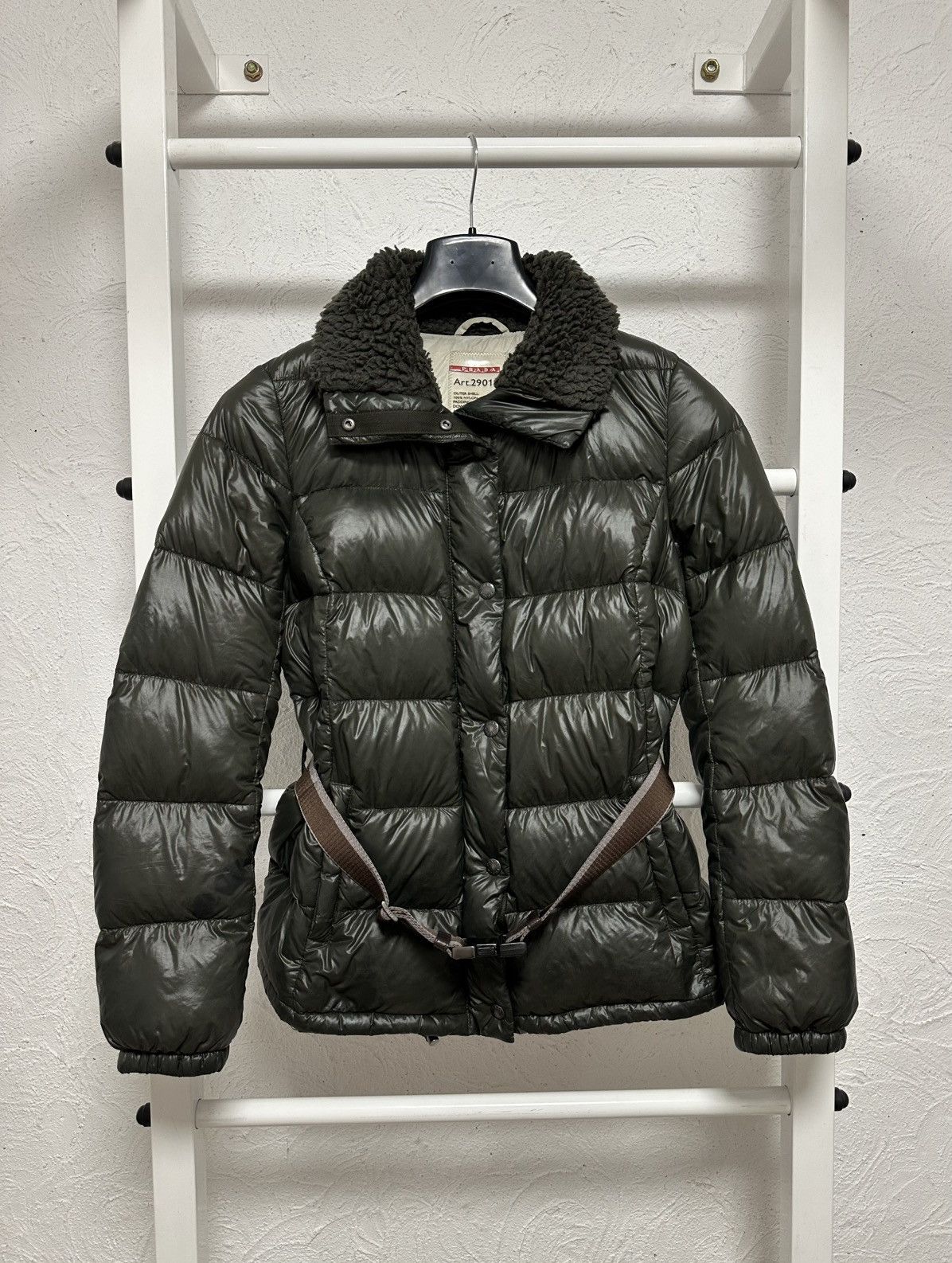Prada Prada Milano Down Jacket M Size Size M / US 6-8 / IT 42-44 - 1 Thumbnail