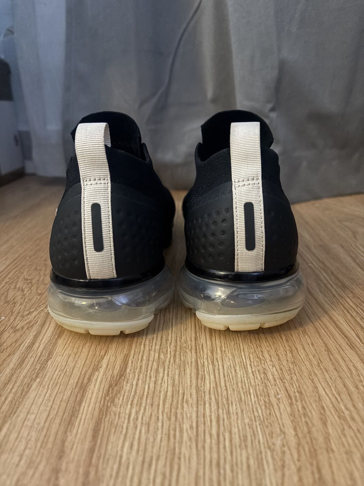 Nike Nike Air VaporMax Moc 2 Black Light Cream Size US 7.5 / IT 37.5 - 5 Thumbnail