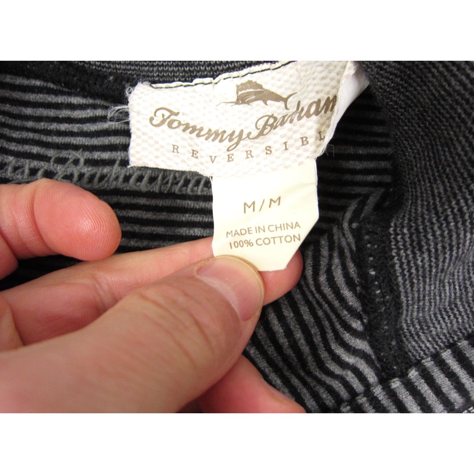 Tommy Bahama Tommy Bahama Sweatshirt Mens Adult Medium Black Striped Reversible 1/4 Zip Knit Mock Neck Pullover Zip Front Sweater 90s Theme Size US M / EU 48-50 / 2 - 6 Thumbnail