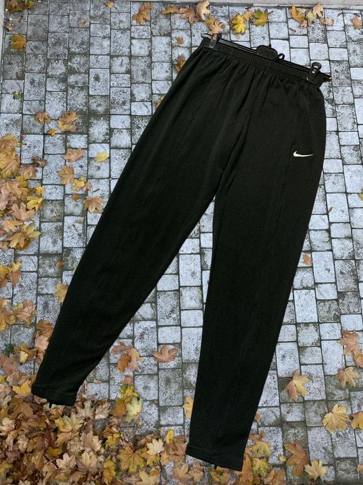 Size small NIKE Therma-Fit leggings - Depop