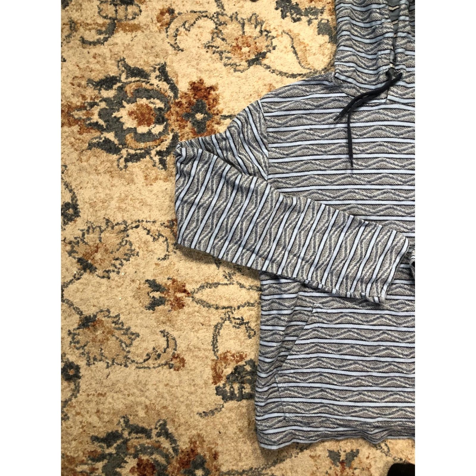 Billabong Billabong Hoodie Shirt Mens M Blue Striped Lightweight Pullover Pocket Wool? (Note: Wool not in original) Size US M / EU 48-50 / 2 - 3 Thumbnail