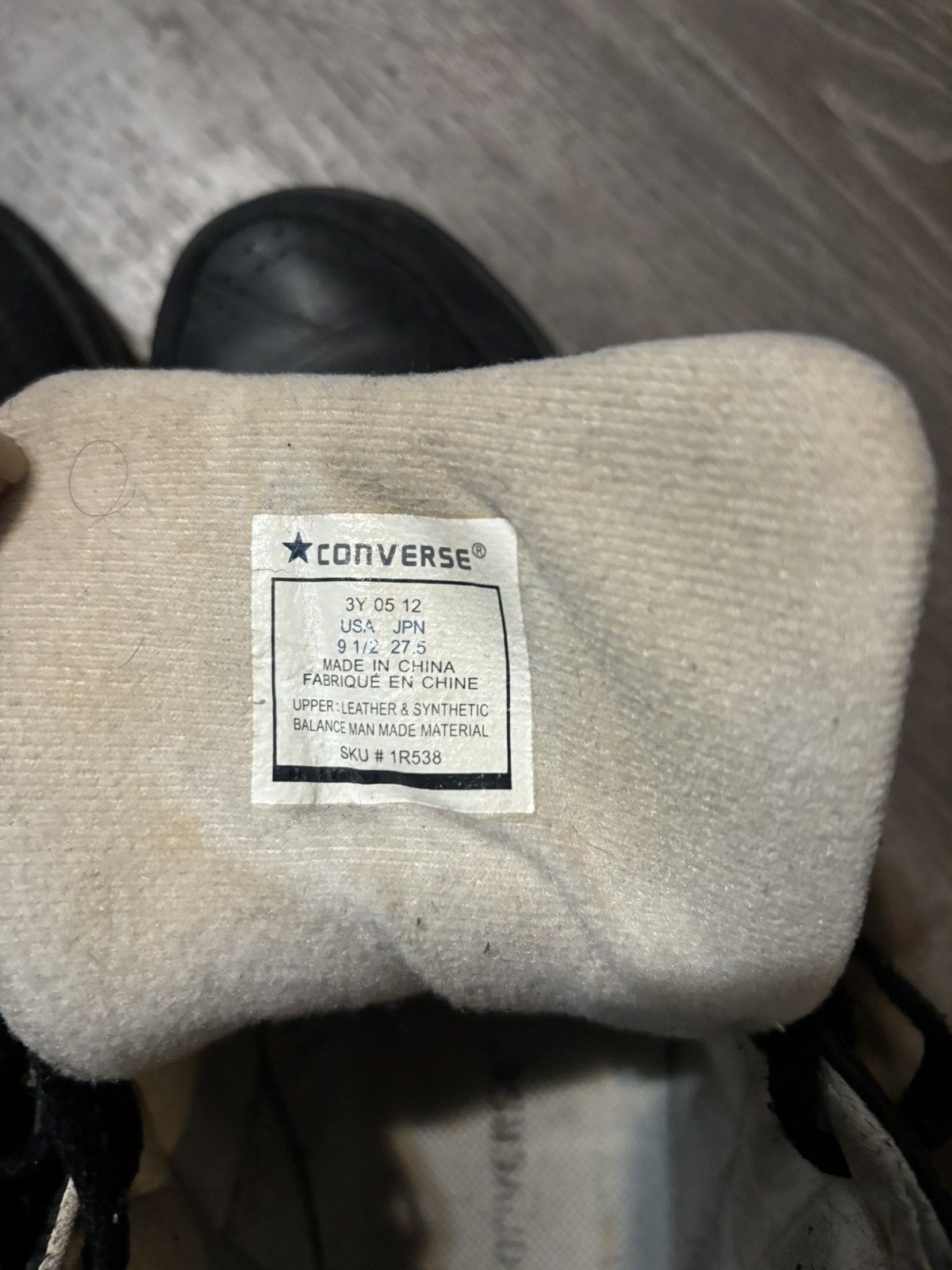 Number nine Converse