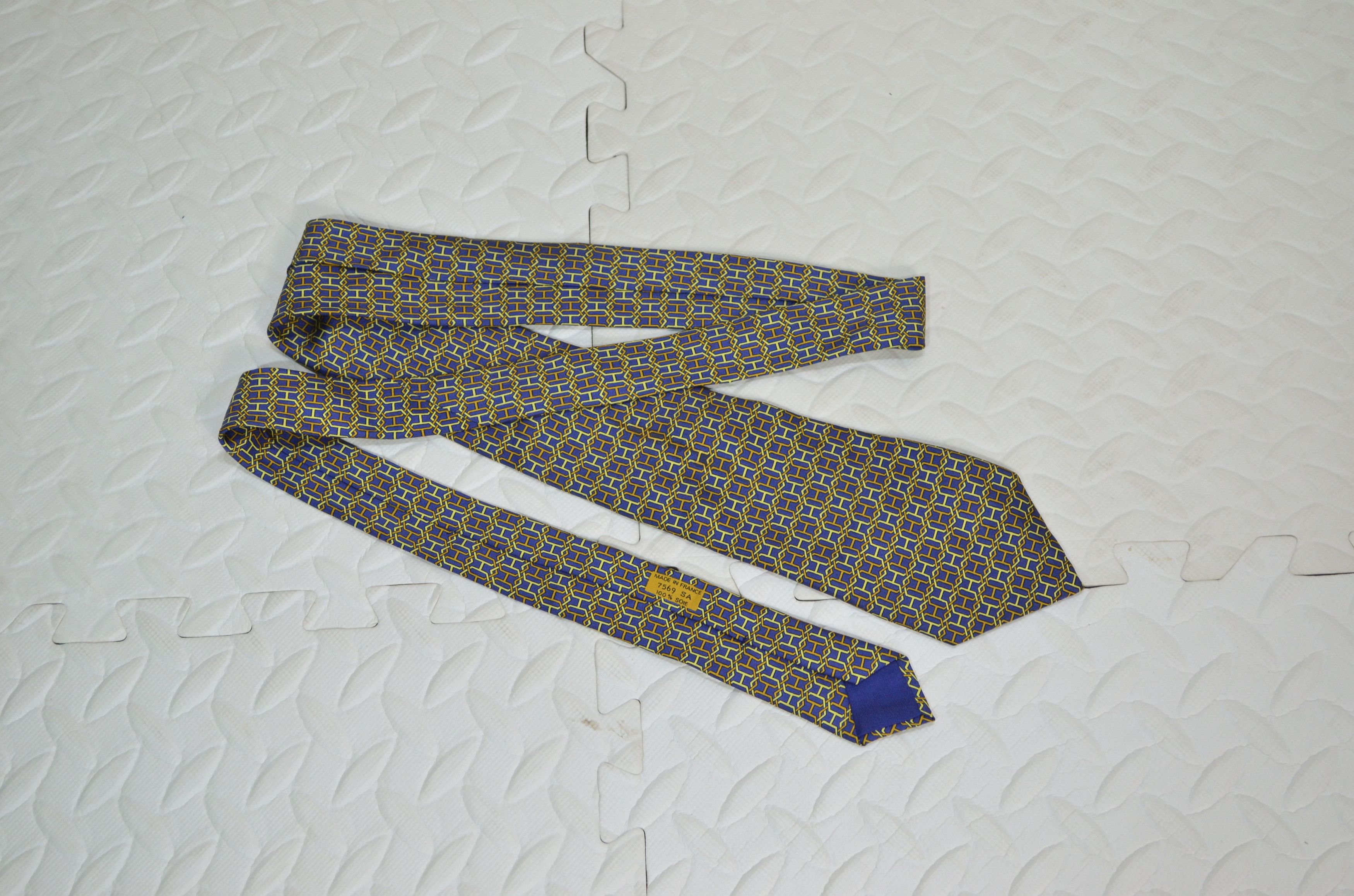 Hermes × Vintage Vintage Hermes Paris Necktie Size ONE SIZE - 1 Thumbnail