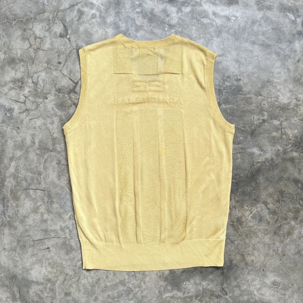 Balenciaga Vintage 90s Balenciaga Big Logo Knit Vest Size US M / EU 48-50 / 2 - 1 Thumbnail