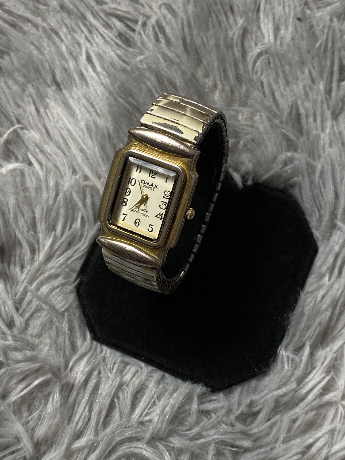 Other Vintage Omax Gold-Tone Rectangular Watch - Japanese Brand Size ONE SIZE - 1 Thumbnail