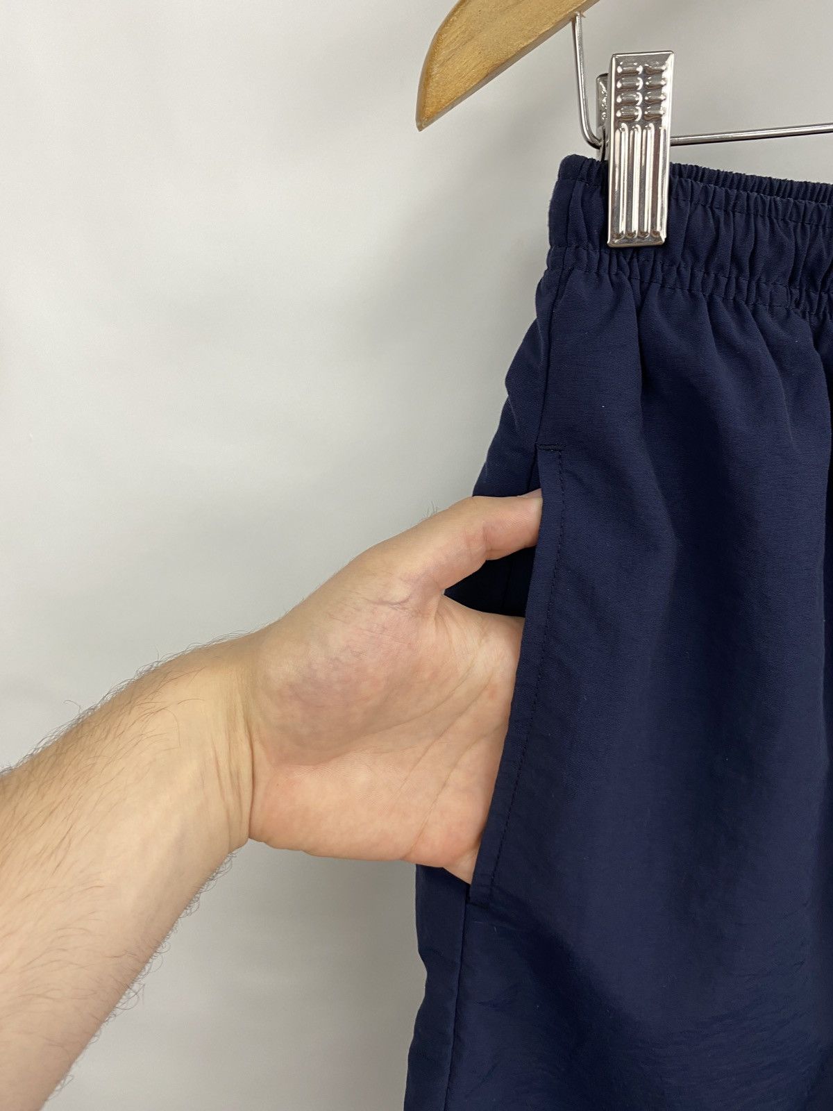 Nike 🇺🇸 Vintage 90s Nike Nylon Shorts Rare Retro Hype Y2K Size US 32 / EU 48 - 4 Thumbnail