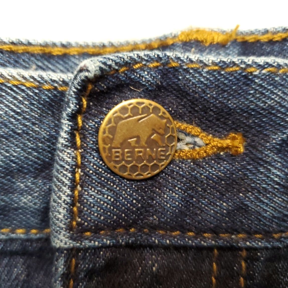 Vintage Berne Jeans Mens 34x30 Blue Denim 100% Cotton Workwear Work Casual Twill Pants Jeans Mens 34 Blue Denim 100% Cotton Workwear Twill Pants Size US 34 / EU 50 - 4 Thumbnail