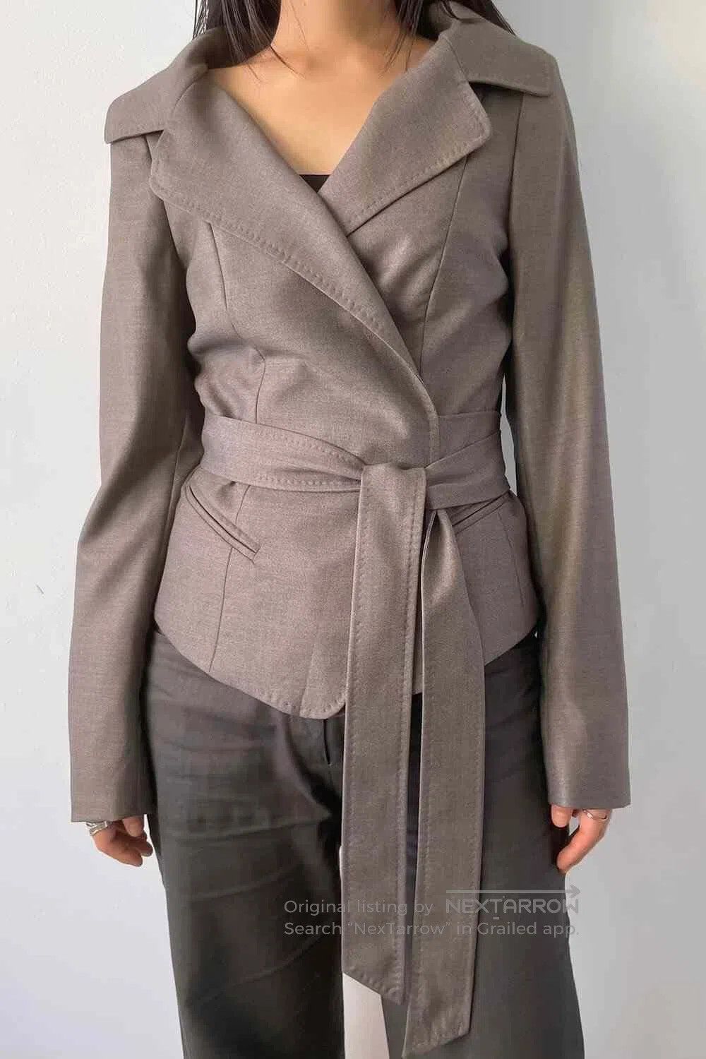 Max Mara Max Mara Vintage Strapped Jacket. Size M / US 6-8 / IT 42-44 - 1 Thumbnail