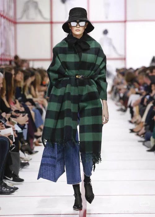 Dior Dior Vintage Dark Green Plaid Shawl Scarf M NWT Size ONE SIZE - 9 Thumbnail